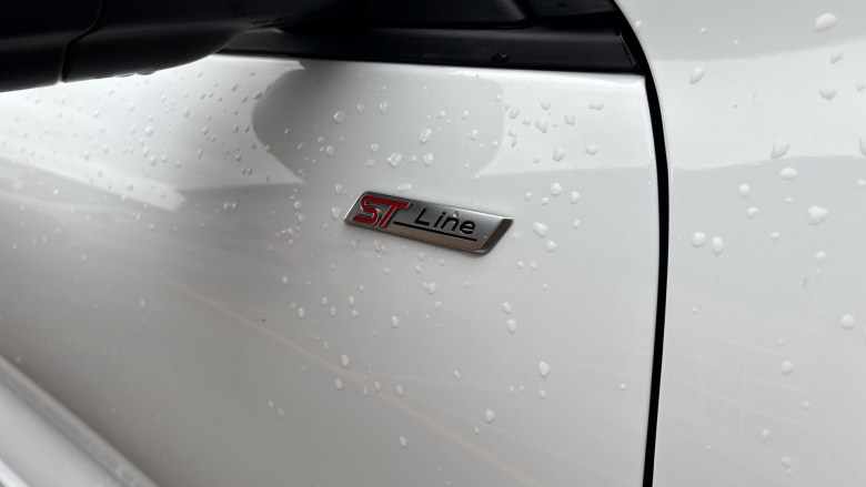 Ford Kuga 2.5 FHEV ST-Line X Edition 5dr CVT Hybrid Estate